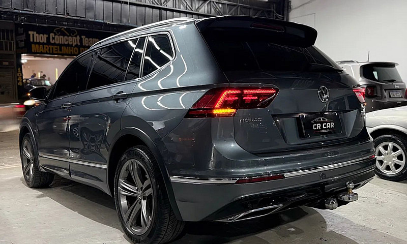 Volkswagen Tiguan Al...