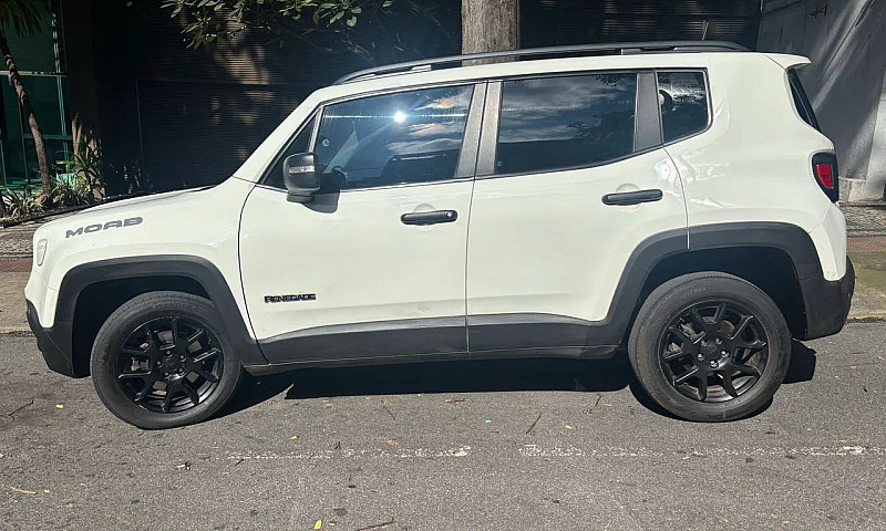 Jeep Renegade Moab 2...