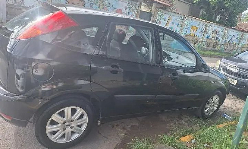Ford Focus 1.6 S/Se/...