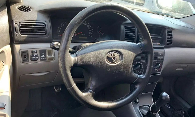 Toyota Corolla Xei 1...