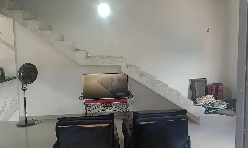 Vendo Casa Com Pisci...