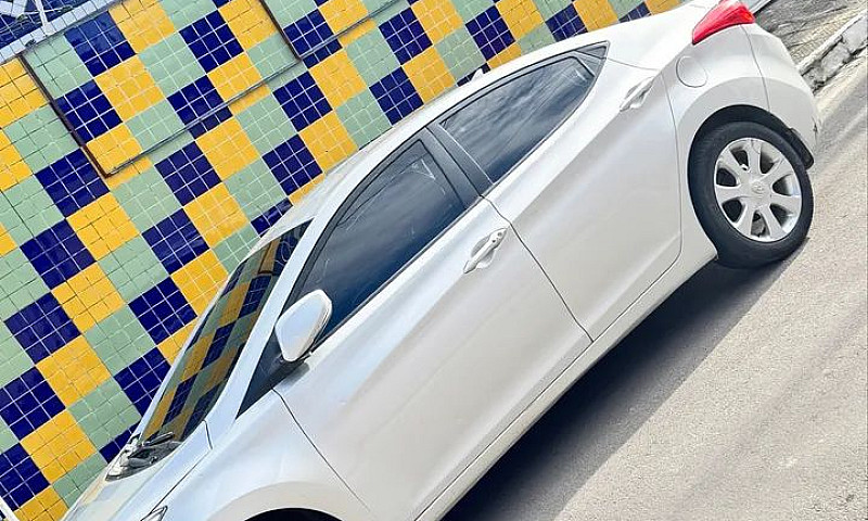 Hyundai Elantra Gls ...