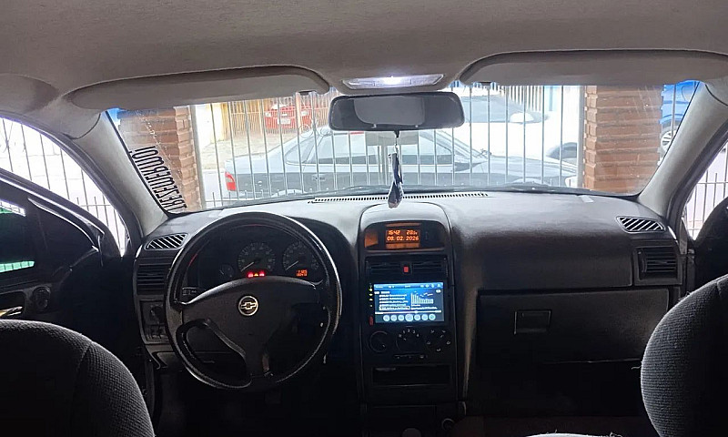 Chevrolet Astra Adva...