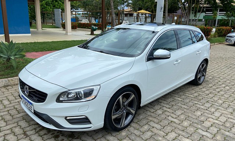 Volvo V60 T5 R-Desig...