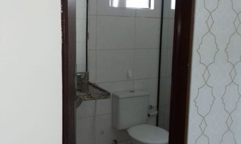 Aluga-Se Apartamento...