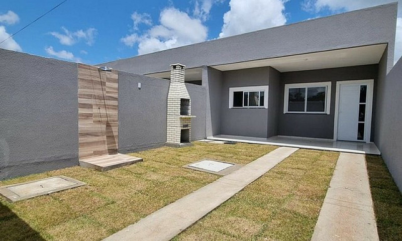 Casa Com Entrada Fac...