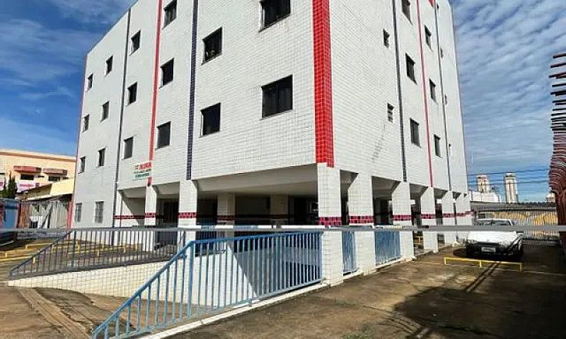 Apartamento De 2 Qua...