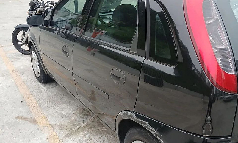 Chevrolet Corsa Hat....