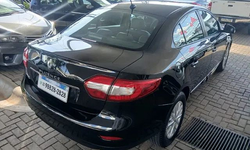 Renault Fluence Sed....