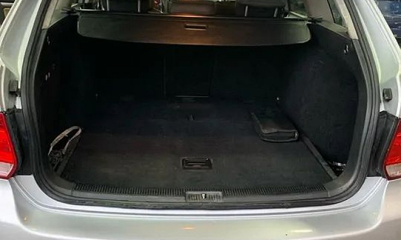 Volkswagen Jetta Var...