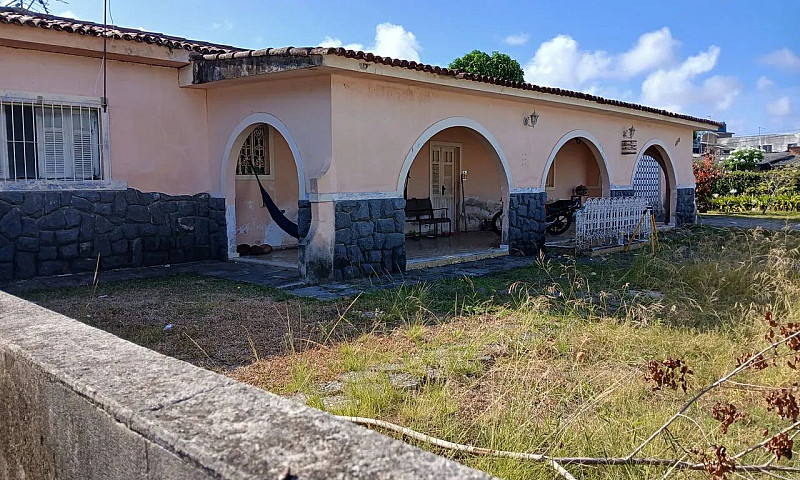 Candeias Casarão ...