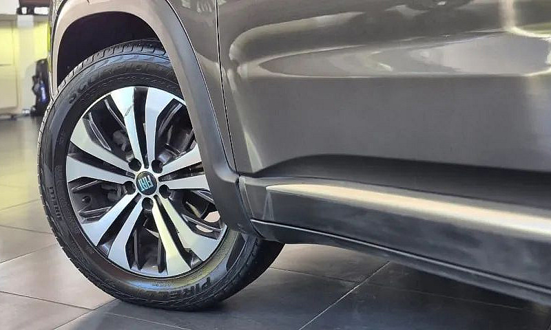 Fiat Toro Volcano 2....