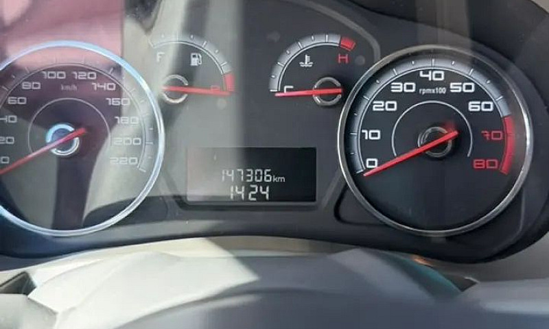 Fiat Palio Attractiv...