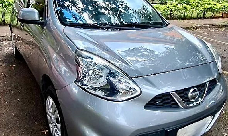 Nissan March S 1.0 1...