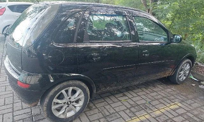 Chevrolet Corsa Hat....