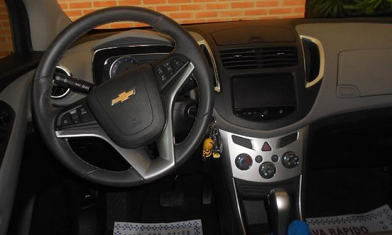 Gm - Chevrolet Track...