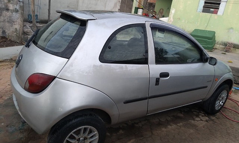 Ford Ka...