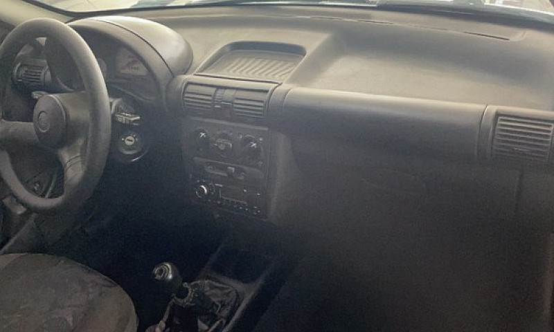Chevrolet Corsa Mill...