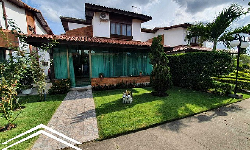 Casa De Condomínio P...