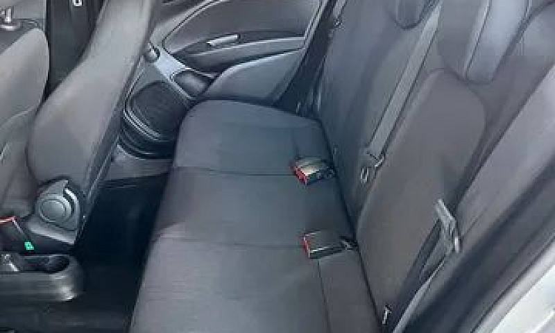 Fiat Argo 1.3 Drive ...