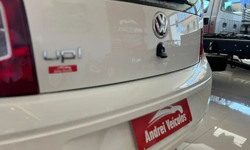 Volkswagen Up! 1.0 M...