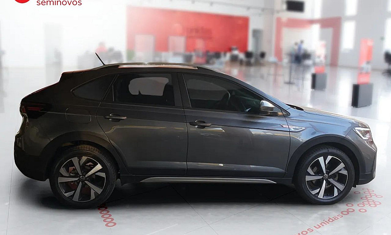 Volkswagen Nivus Hig...