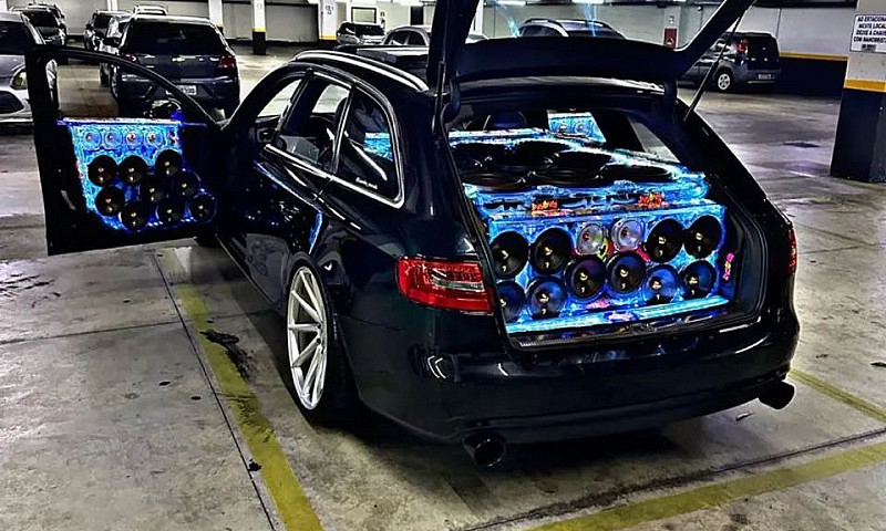 Audi A4 Avant Quattr...