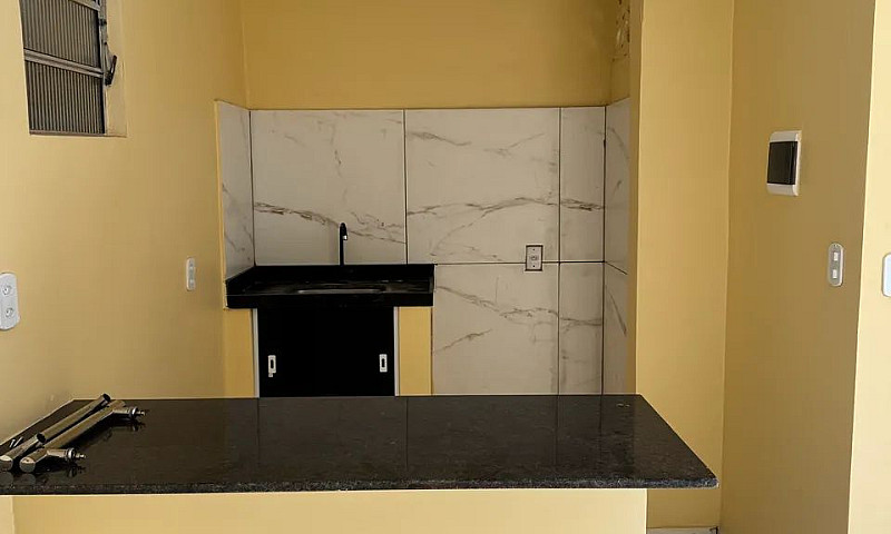 Alugo Casa Em Área N...