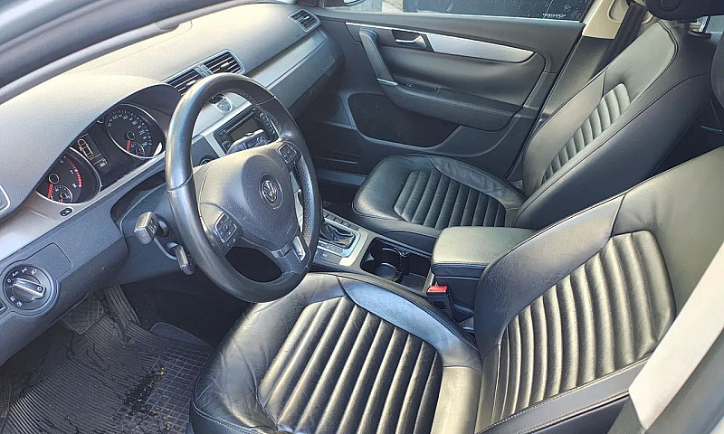 Volkswagen Passat Tb...