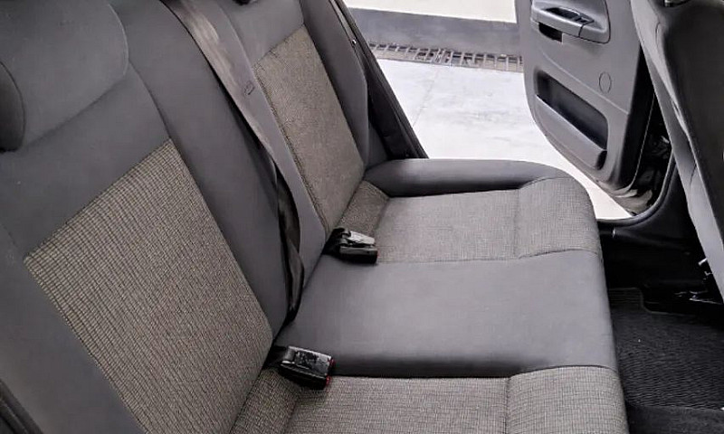 Volkswagen Gol Geraç...