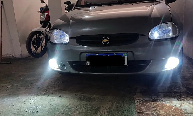 Chevrolet Corsa Seda...