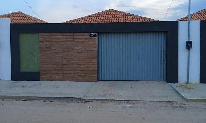 Casa Nova Em Castanh...