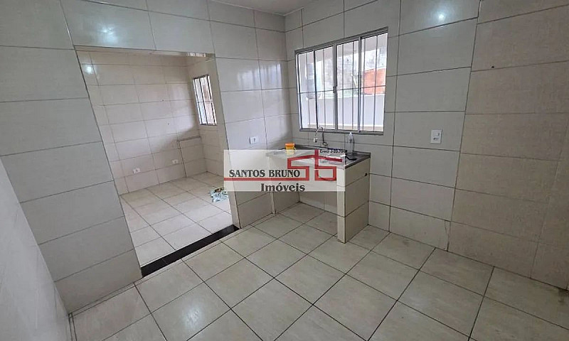 Casa Com 2 Dormitóri...