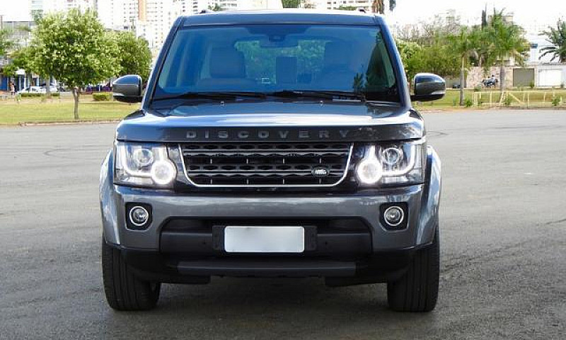Land Rover Discovery...