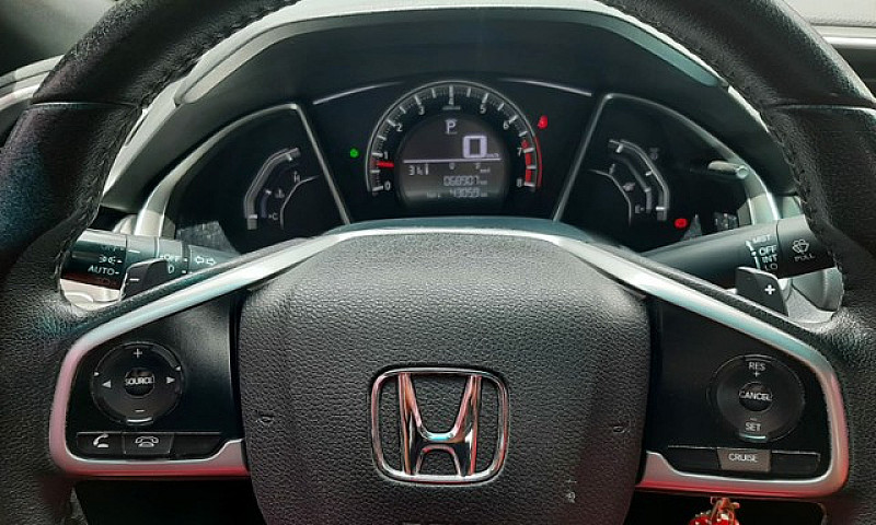 Honda Civic   ...