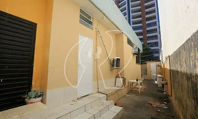 Casa Com 2 Dormitóri...