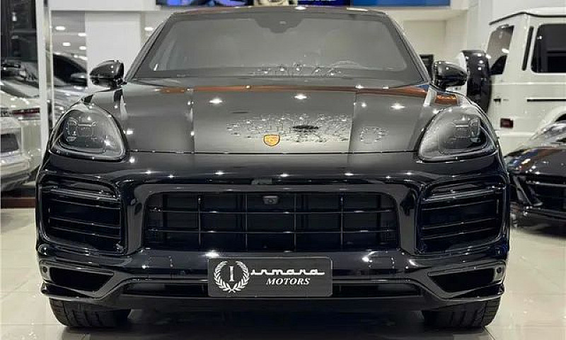 Porsche Cayenne 2023...