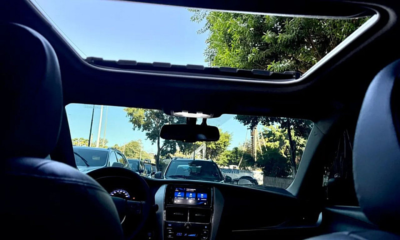 Toyota Yaris Xls Con...