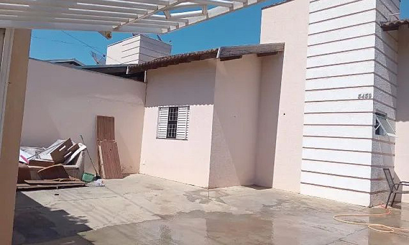 Vende Se Casa No Bai...