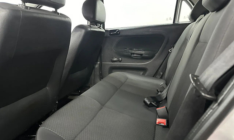 Volkswagen Gol (Novo...