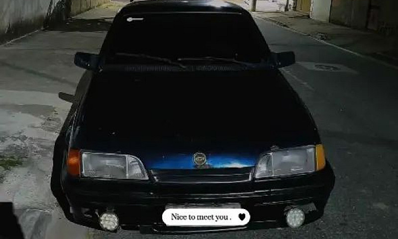 Chevrolet Monza Clas...