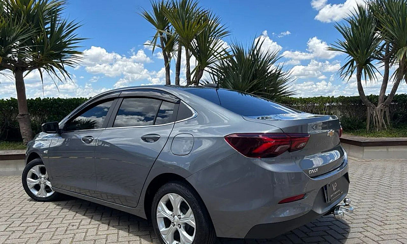 Chevrolet Onix Plus ...
