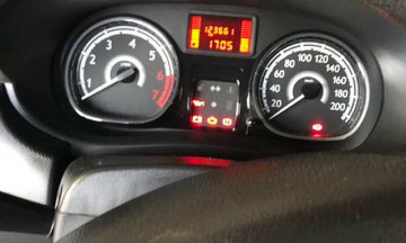 Sandero 2013 /14 Exp...