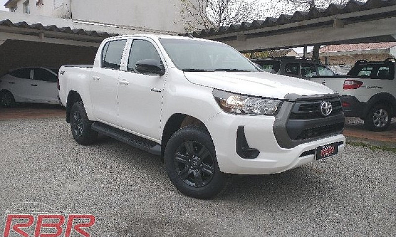 Toyota Hilux Apenas ...