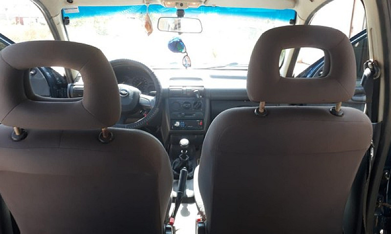 Corsa 97 Troco Por M...