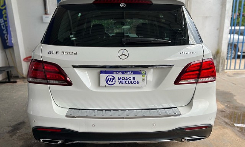 Mercedes-Benz Gle-35...