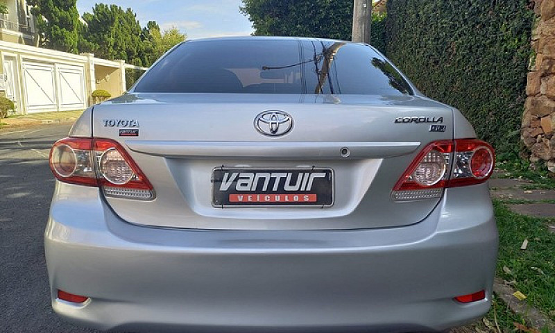 Toyota Corolla Gli 1...
