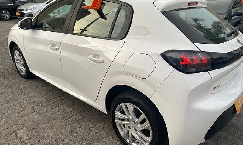 Peugeot 208 2022 1.6...
