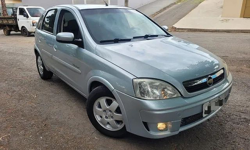 Corsa Premium 2008/2...