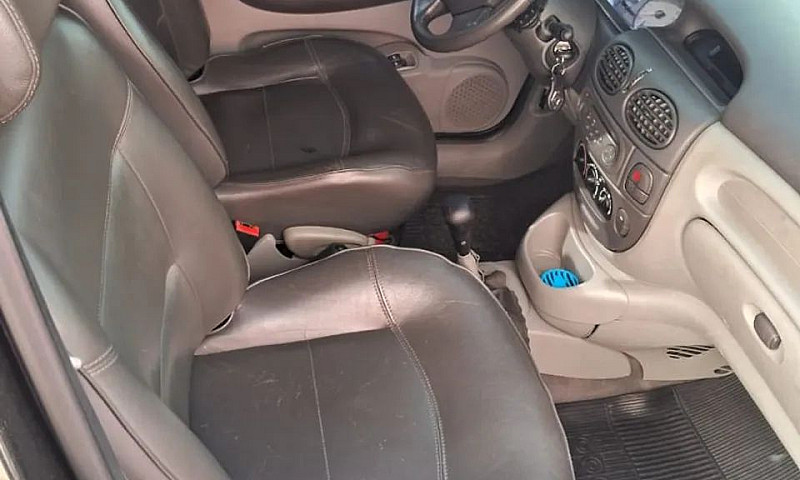 Renault Scenic Rxe/ ...